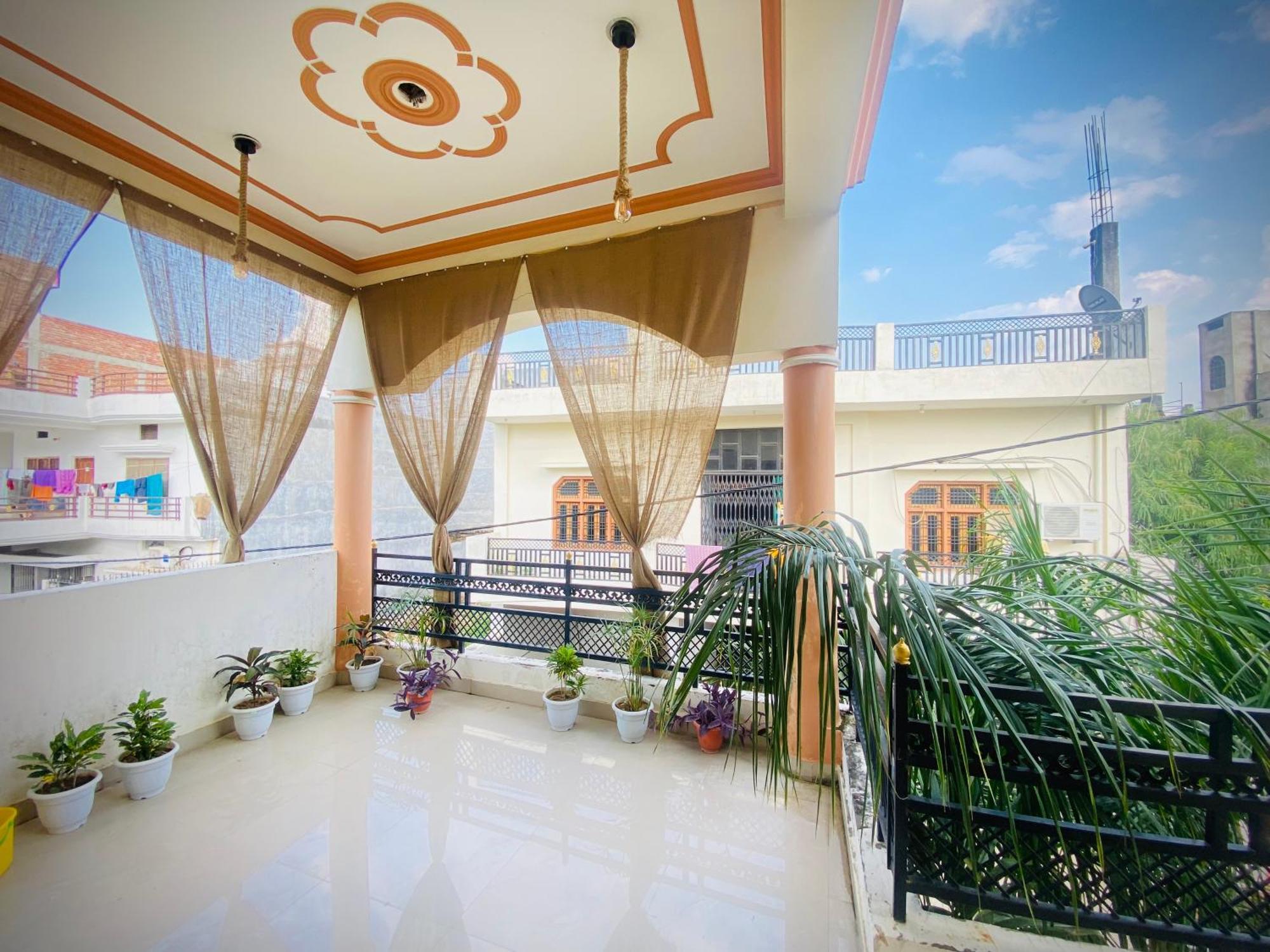 Rudra_Homestay พาราณสี ภายนอก รูปภาพ
