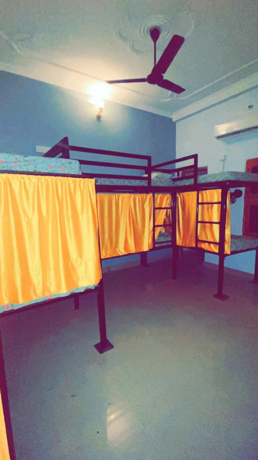 Rudra_Homestay พาราณสี ภายนอก รูปภาพ